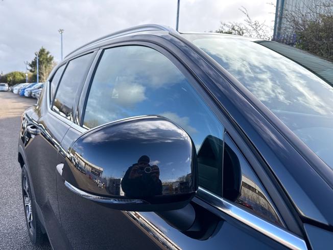 VOLVO Xc40 Photo 20