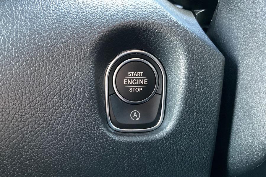 Mercedes-Benz VITO Photo autoimg-3b57c1aa7b9507bc02d514b777830f7cdc615203.jpg