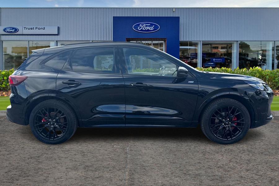 Ford Kuga Photo autoimg-3b592bf8cd1f1c139304bbad6fa756cfddff8d6c.jpg