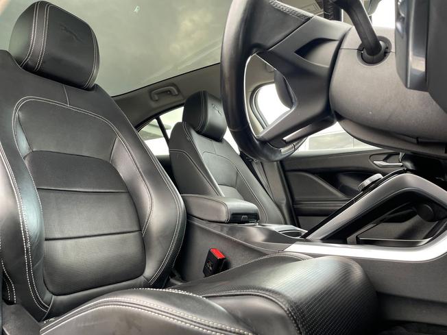 JAGUAR I-Pace Photo 44