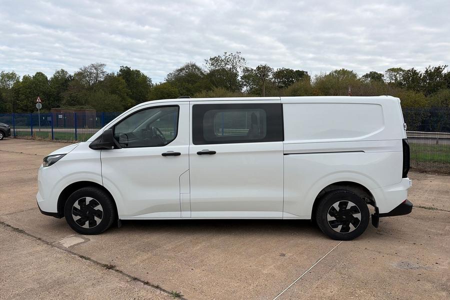 Ford TRANSIT CUSTOM Photo autoimg-3b5b847738becad77f8aa50f870ed04733bde330.jpg