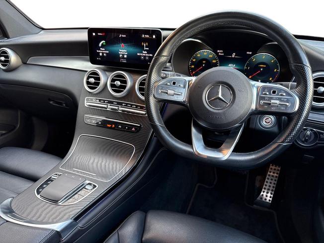 MERCEDES-BENZ GLC Photo 11