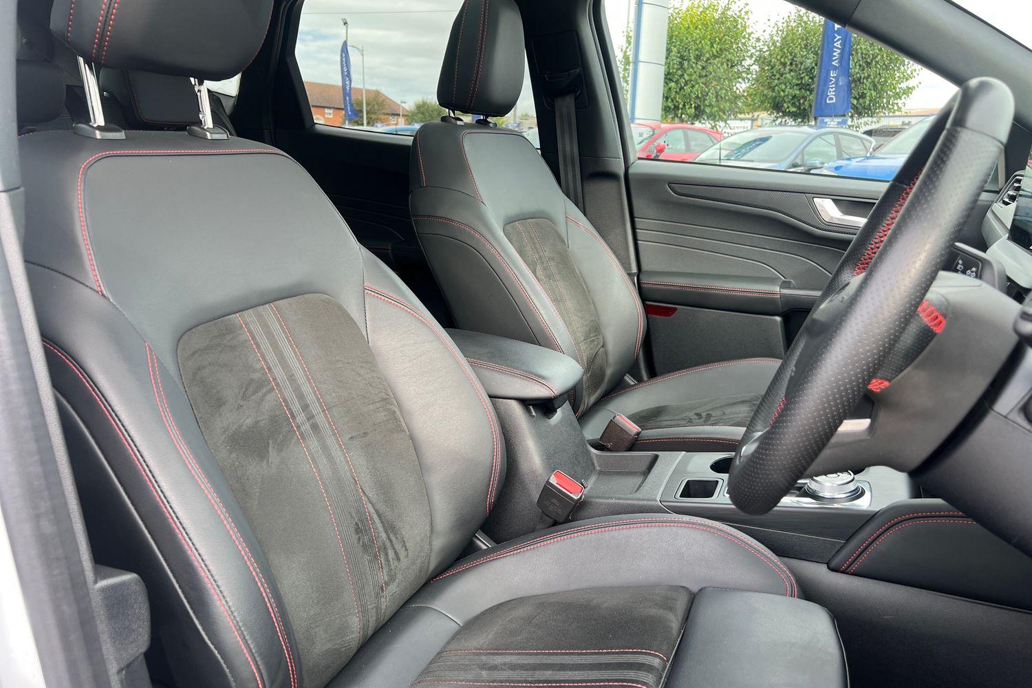 Ford Kuga Photo 16