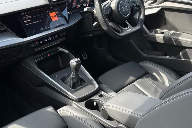 Audi A3 Photo 24