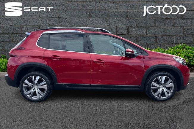 PEUGEOT 2008 Photo 4