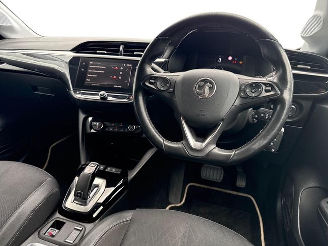 VAUXHALL Corsa Photo 11