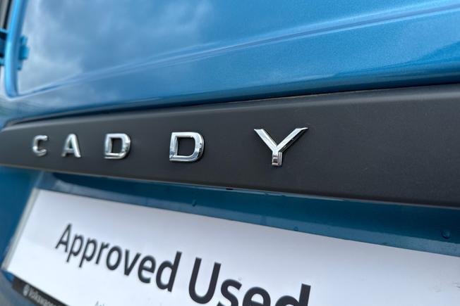 VOLKSWAGEN Caddy Photo 21