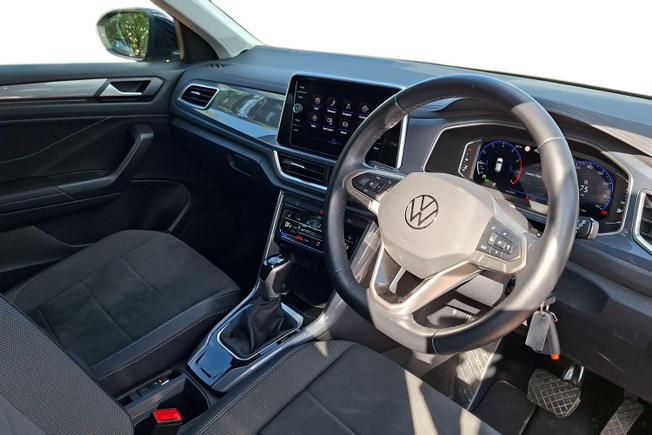 Volkswagen T-Roc Photo 6