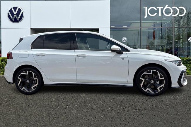VOLKSWAGEN Golf Photo 4