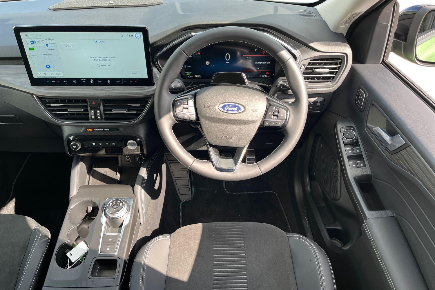Ford KUGA Photo 10