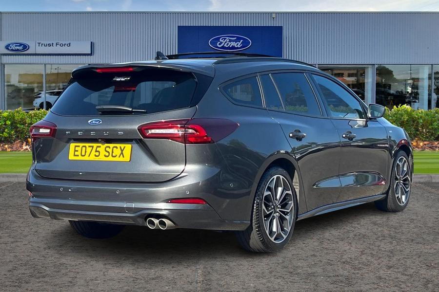 Ford Focus Photo autoimg-3b95fb303c436d3f417db4a788a604f653c521d5.jpg