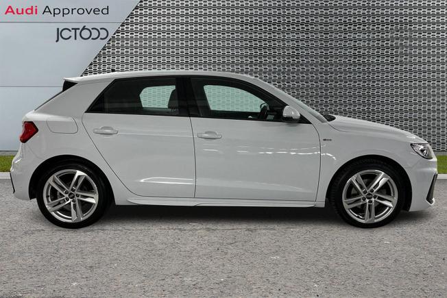 AUDI A1 Photo 4