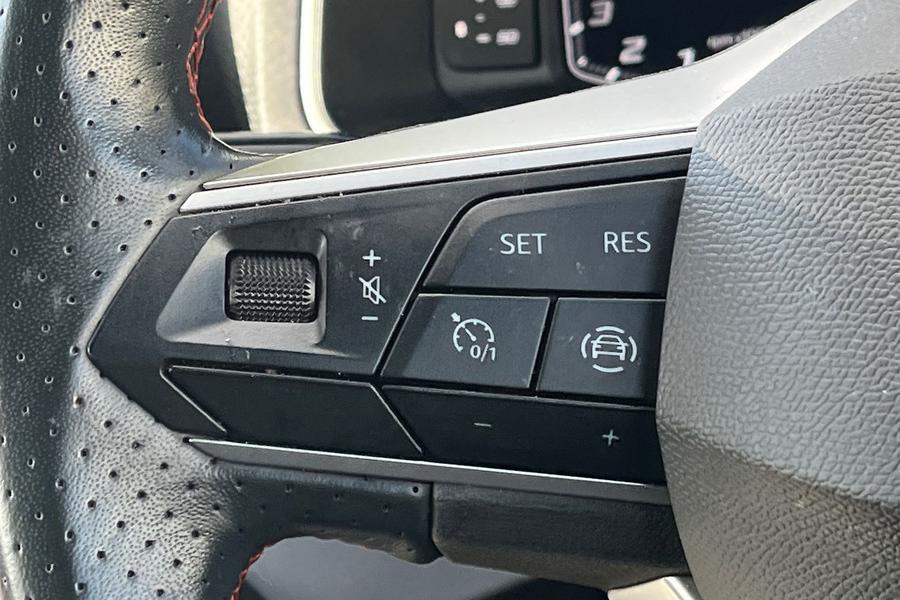SEAT IBIZA Photo autoimg-3b97589d28c50a601584ac3243df89b028db2309.jpg