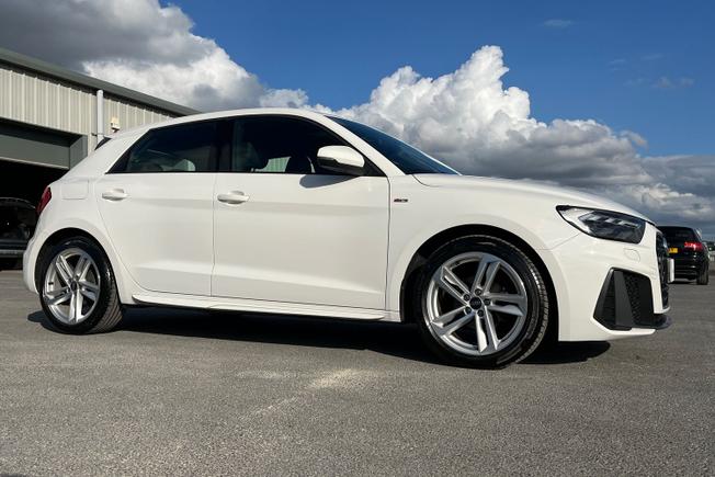 Audi A1 Photo 24