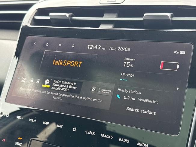 HYUNDAI Tucson Photo 13
