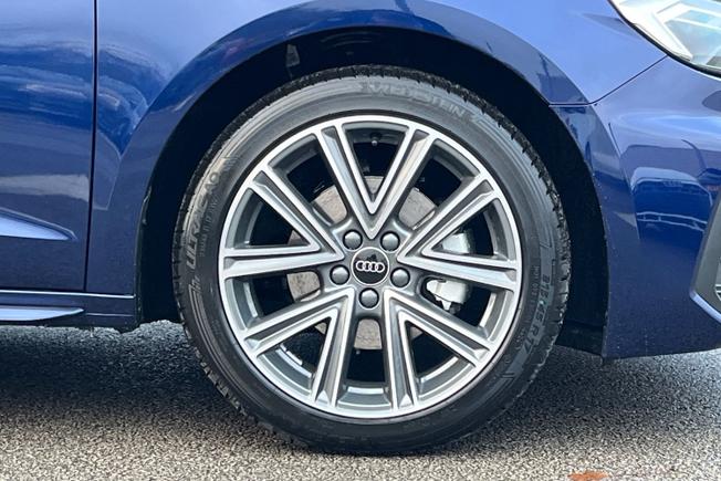 AUDI A1 Photo 5