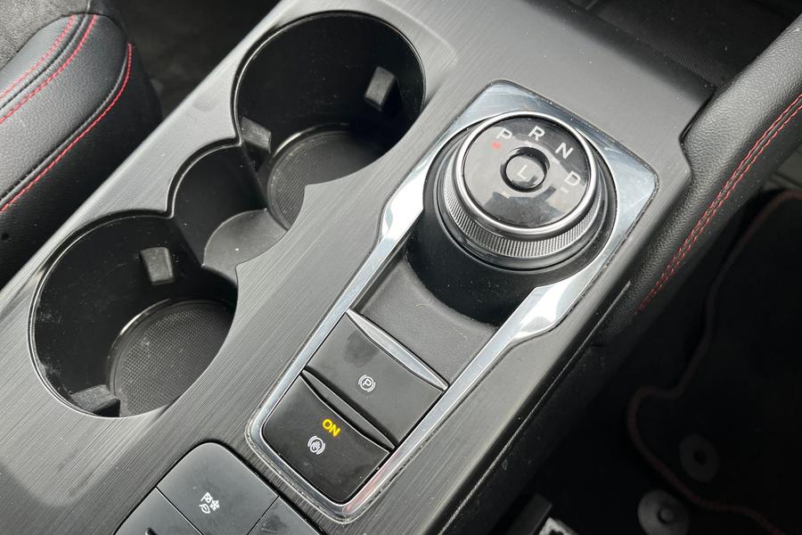 Ford KUGA Photo autoimg-3b9d8ee572082309d22d2ae2ceea6e001d591200.jpg