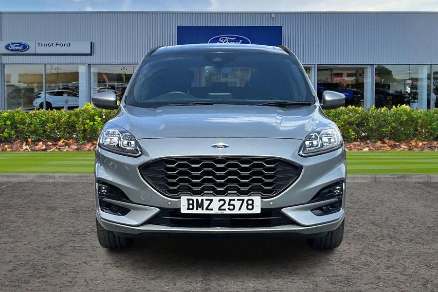 Ford KUGA Photo autoimg-3ba259346f1ef3f37ee6b9467811d0ff6bc3fa9f.jpg