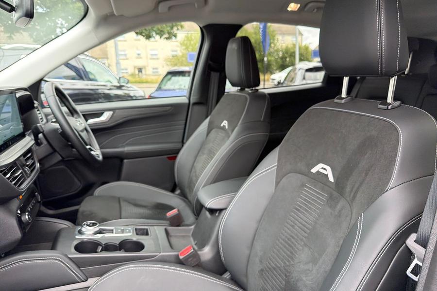 Ford KUGA Photo autoimg-3ba26d053d570b5f4ff27c3537281f734cb31a5c.jpg