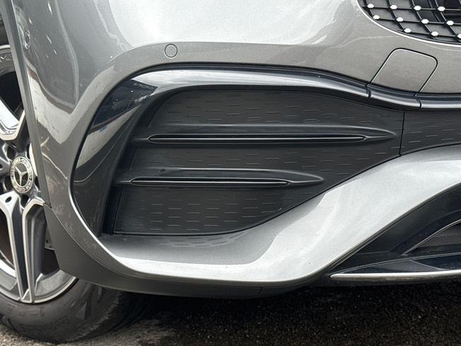 MERCEDES-BENZ GLA Photo 22