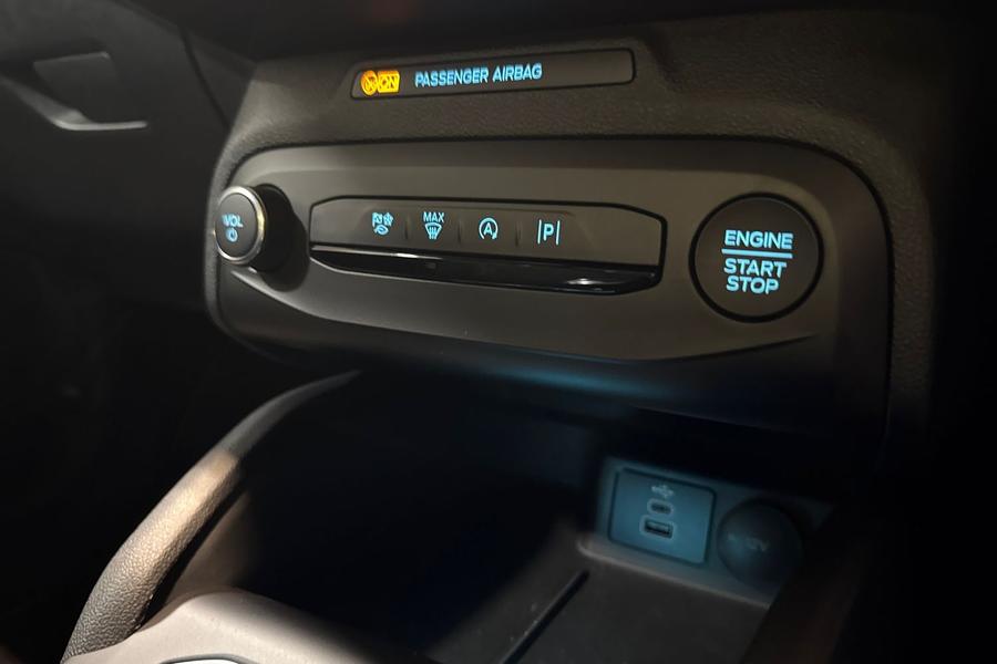 Ford FOCUS Photo autoimg-3ba4e9d2c1ea5c4a159e12cd73f9ffeaa1db30e6.jpg