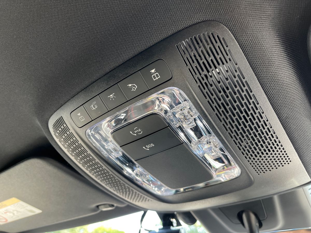 Mercedes-Benz EQB Photo 37