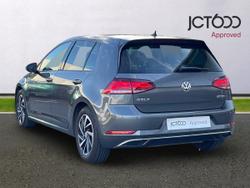 VOLKSWAGEN Golf Photo 3