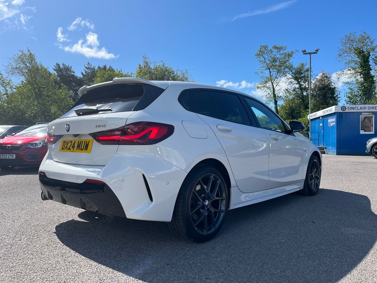 BMW 1 Series Photo 33