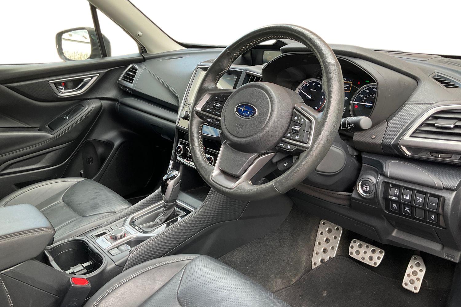 Subaru FORESTER Photo 8