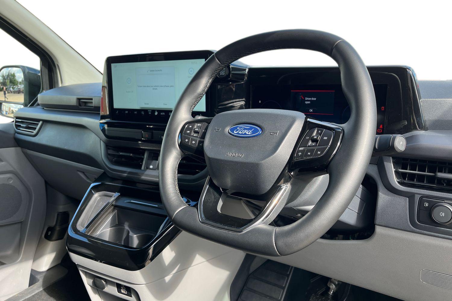 Ford TRANSIT CUSTOM Photo 13