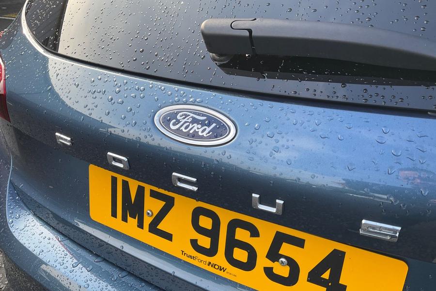 Ford Focus Photo autoimg-3bb35893c79b1ff6b82e3bf2c93c51b4d2145c94.jpg
