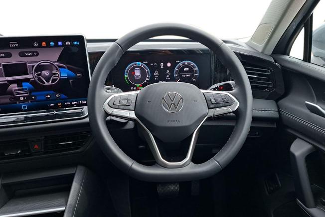 VOLKSWAGEN Tiguan Photo 11