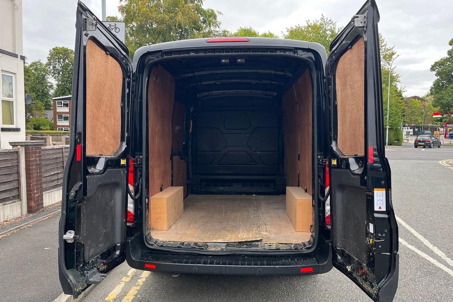 Used Ford TRANSIT MT22LXV 6