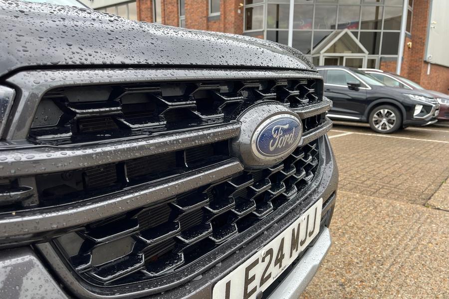 Ford RANGER Photo autoimg-3bb71d648591c87f3169f6279a32c50fc3f37381.jpg