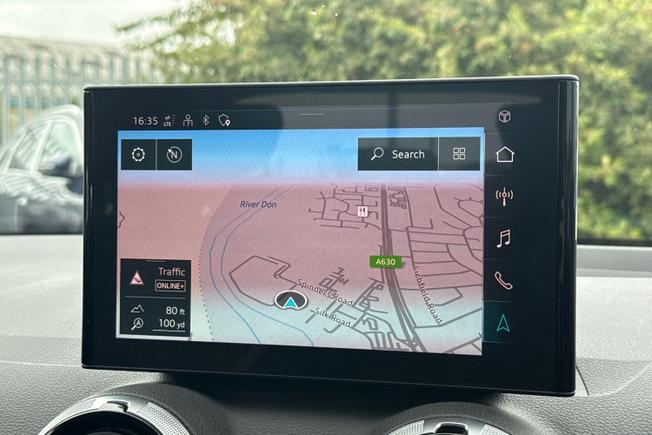 AUDI Q2 Photo 14