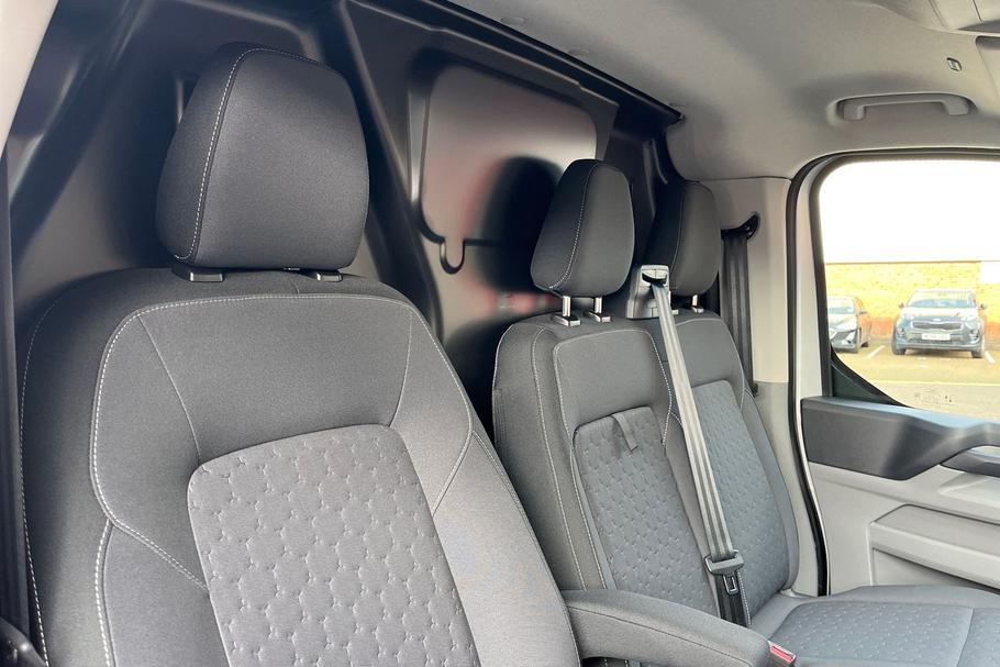 Used FORD TRANSIT CUSTOM WR75MYK 25