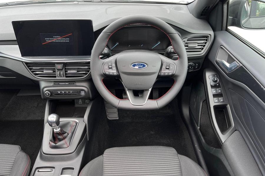 Ford Focus Photo autoimg-3bc3cb3e3c8c21aede8c08bdd3c8cfdee93b039c.jpg