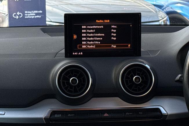 AUDI Q2 Photo 38