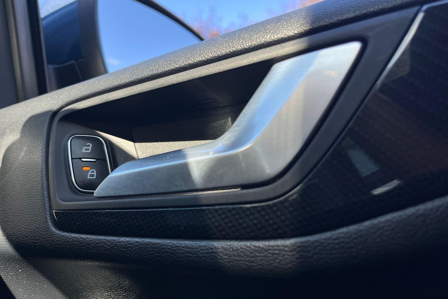 Ford Focus Photo 22