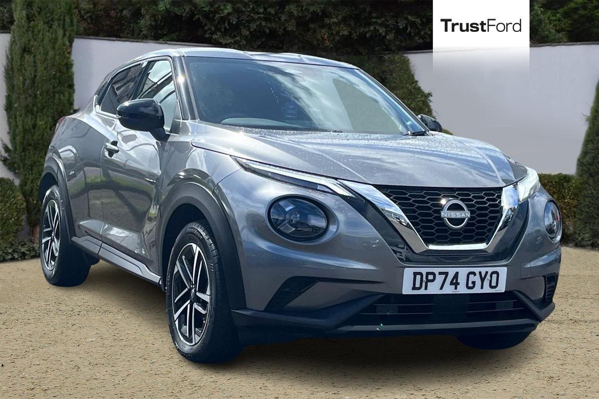 Nissan Juke listing photo