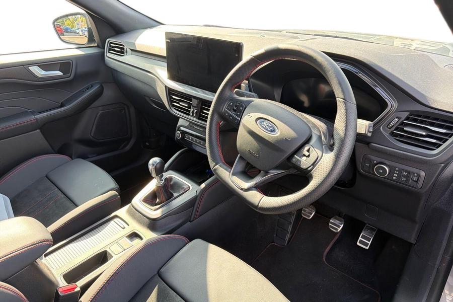 Ford KUGA Photo autoimg-3bd04bab5e9c69ddf7813f97dd3ea11e1baef95d.jpg