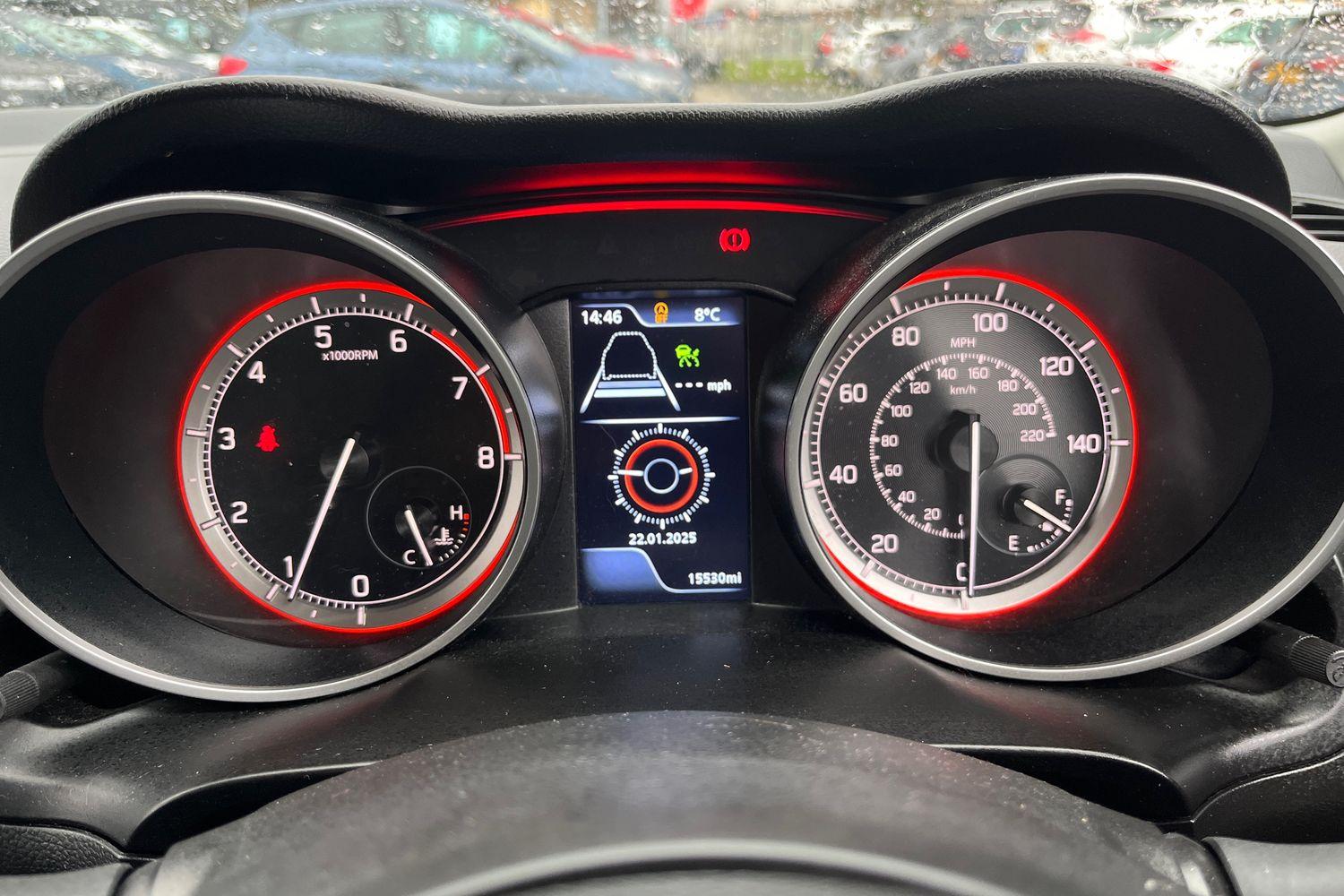Suzuki SWIFT Photo 12
