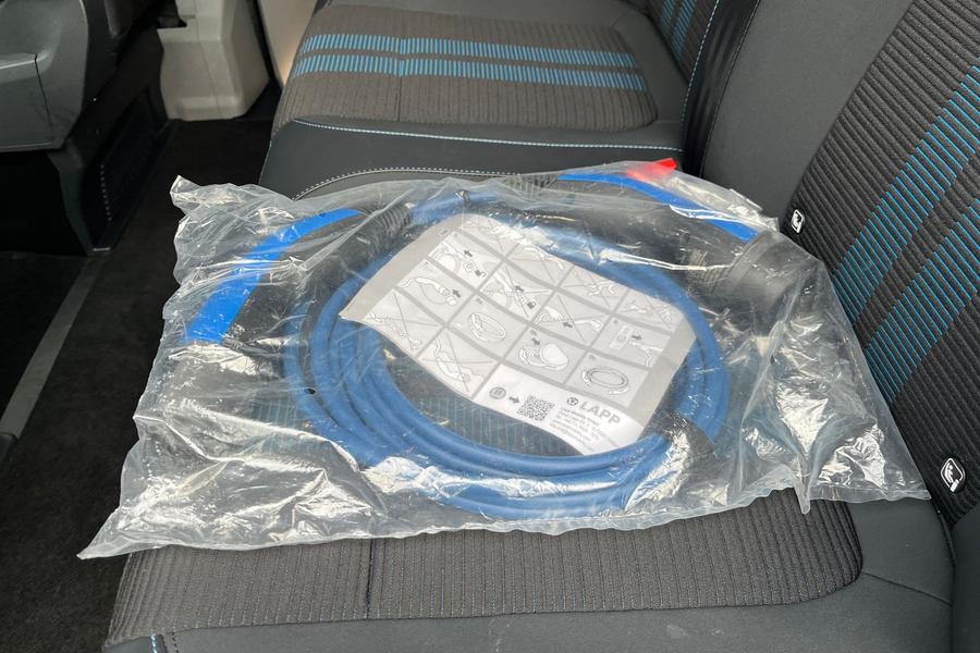Ford TRANSIT CUSTOM Photo autoimg-3bd34183151cde25e721476f48ea460393360bf6.jpg