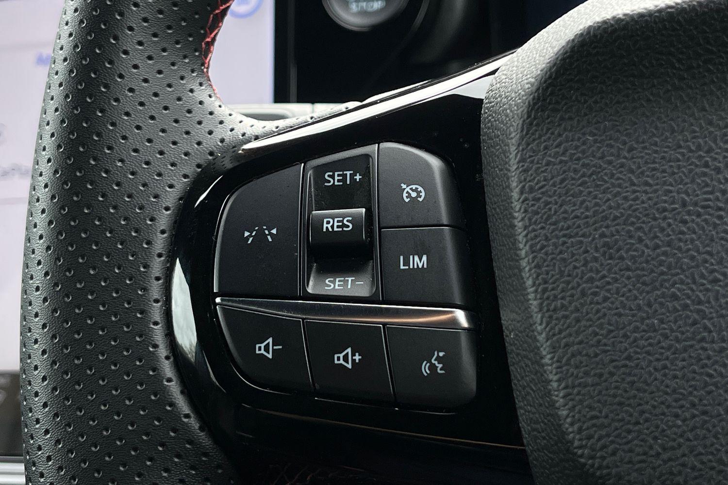 Ford Puma Photo 34