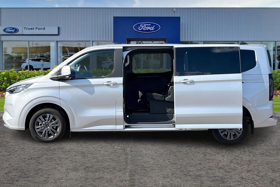 Used Ford TOURNEO CUSTOM WN26YCT 5