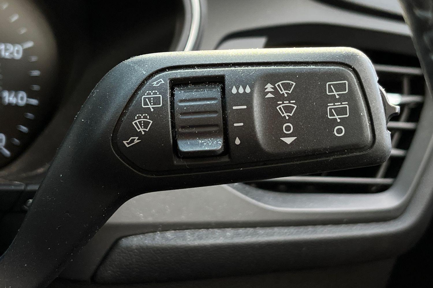 Ford FOCUS Photo 14
