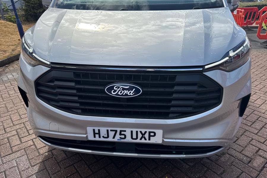 Ford TRANSIT CUSTOM Photo autoimg-3bd893c790bddc1d292064c229e405d31ddb78a5.jpg