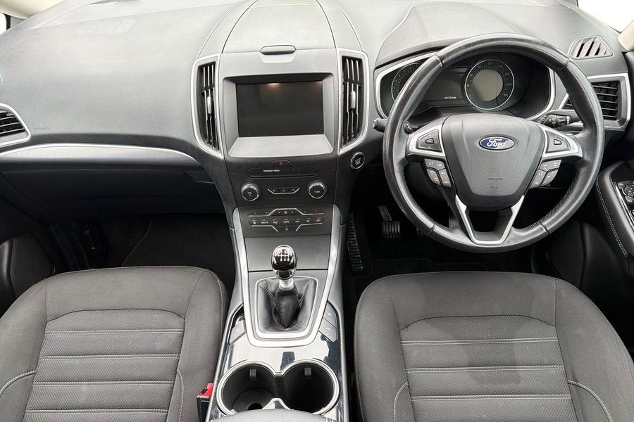 Ford GALAXY Photo autoimg-3bdba617bb6dbec8a7d481a153b9d9c16d6306ae.jpg