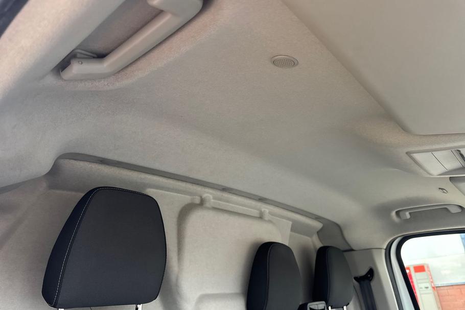 Used Ford TRANSIT CUSTOM DS24MXD 37