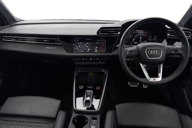 Audi S3 Photo 10